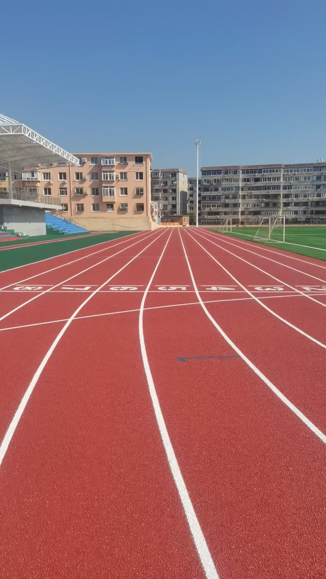 崇左市足球场人造草坪渗水跑道 - 哪里好